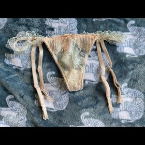(On hold) Victoria Secrets Lingerie Small Panties